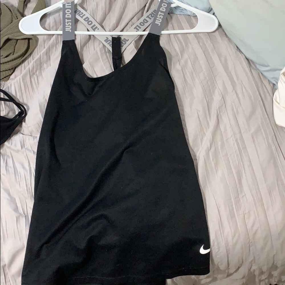 nike tank